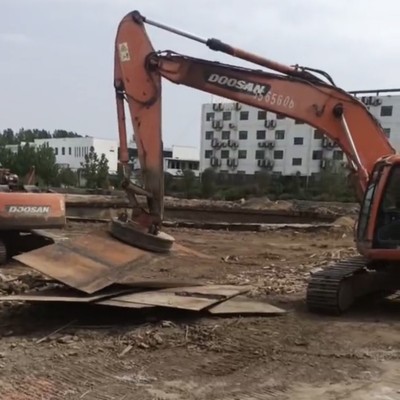 嵊州嵊诚拆除公司 环保资质引领信号塔高标准拆除与建筑机械应用方案